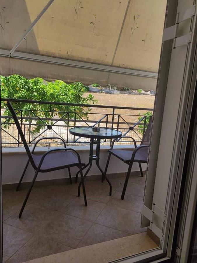 Tsoutis Rooms Almiropótamos Екстериор снимка