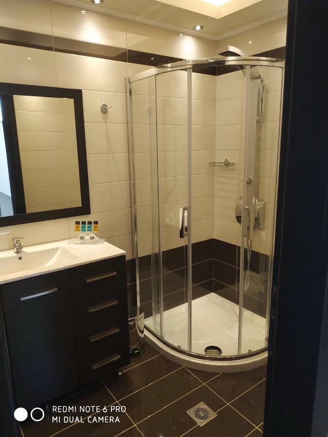Tsoutis Rooms Almiropótamos Екстериор снимка
